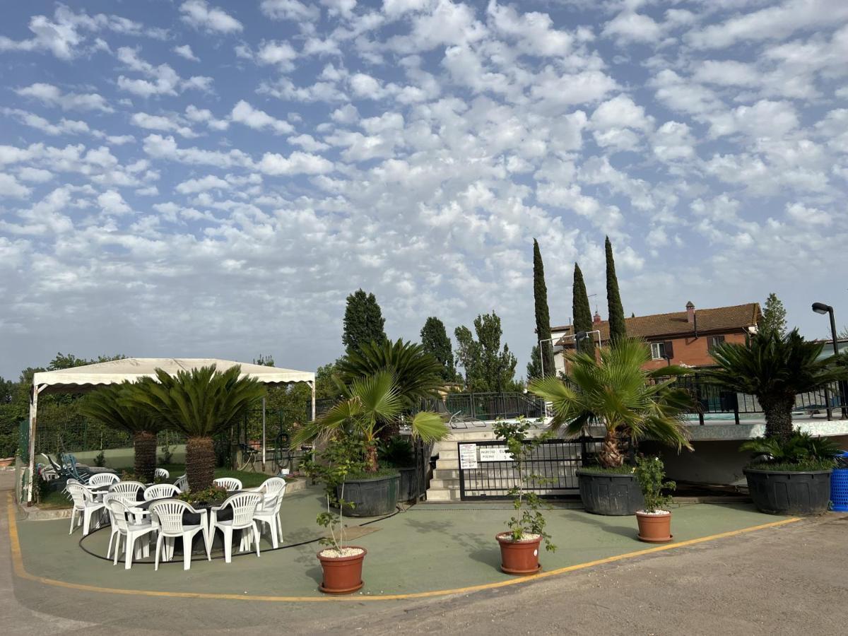 Villa Patrizia Roma Esterno foto