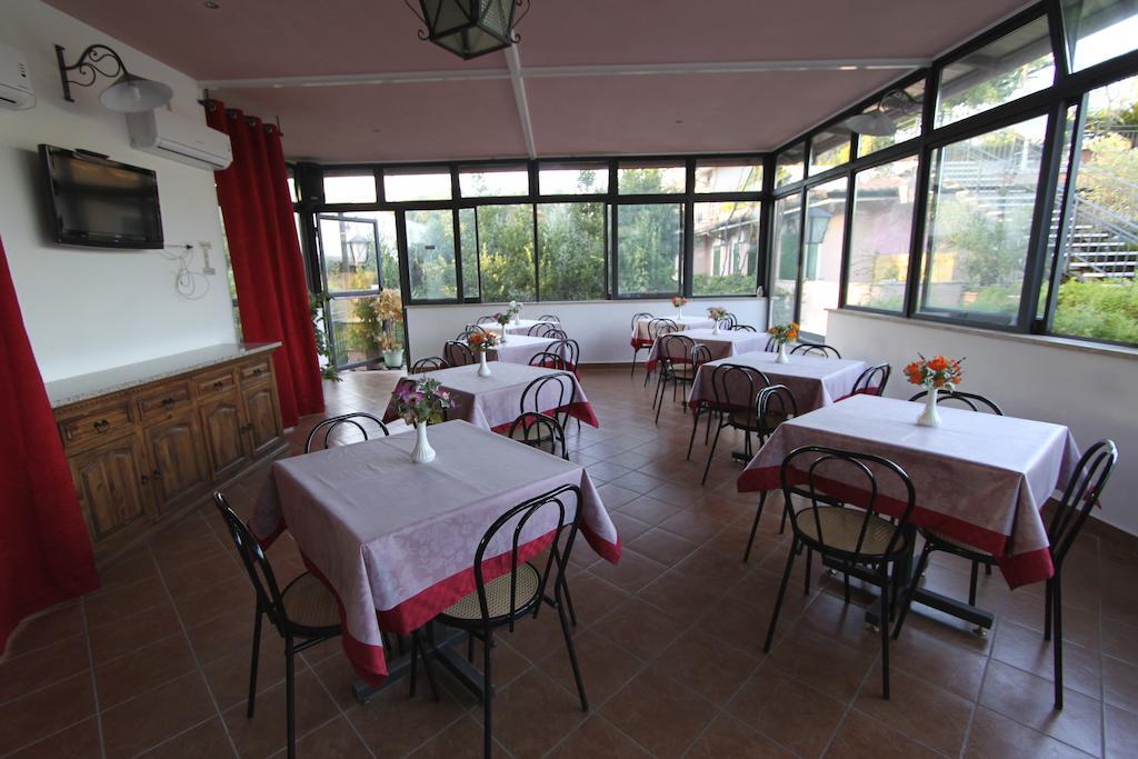 Villa Patrizia Roma Esterno foto