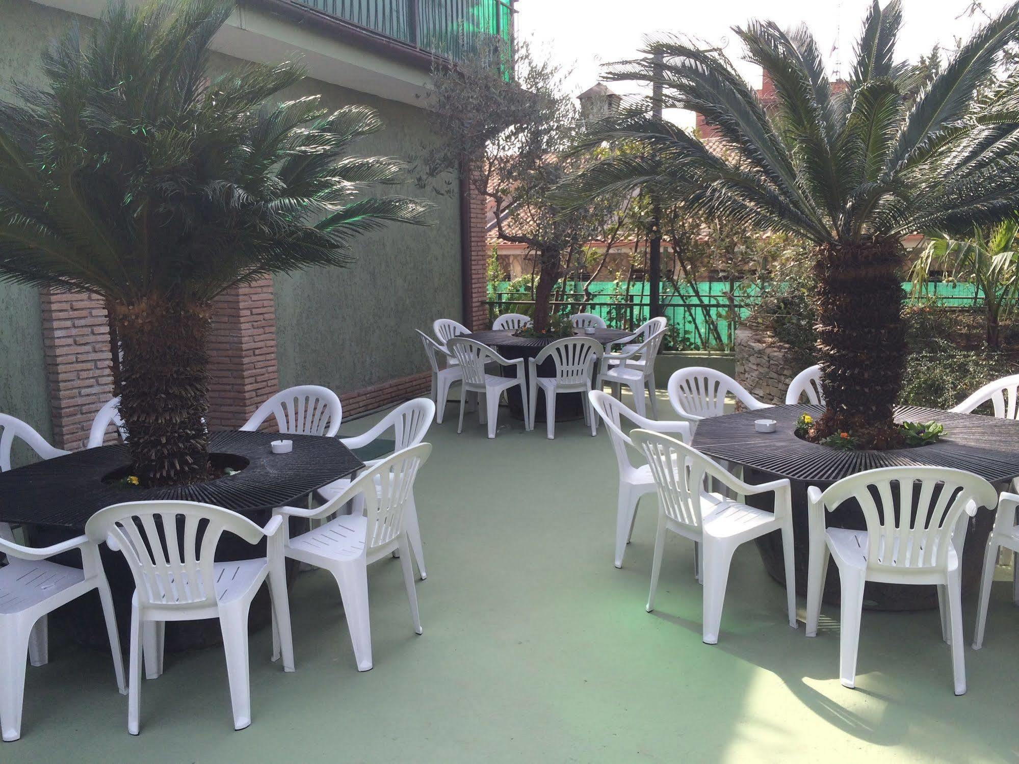 Villa Patrizia Roma Esterno foto